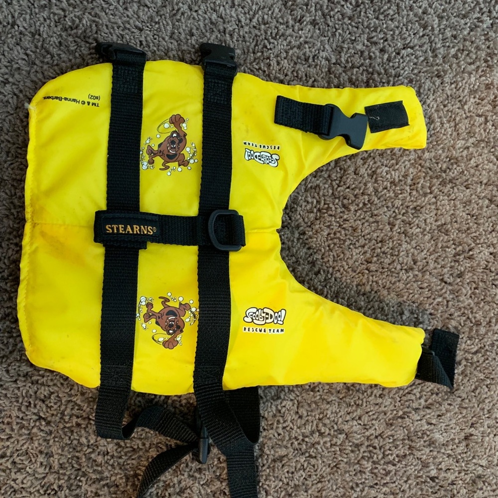 Dog life jacket